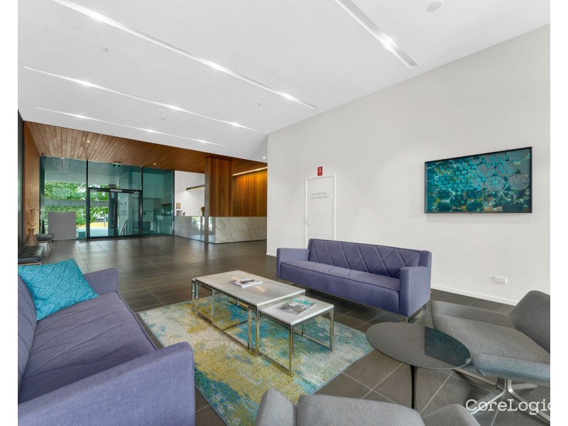 1107/18 Thorn Street, Kangaroo Point QLD 4169