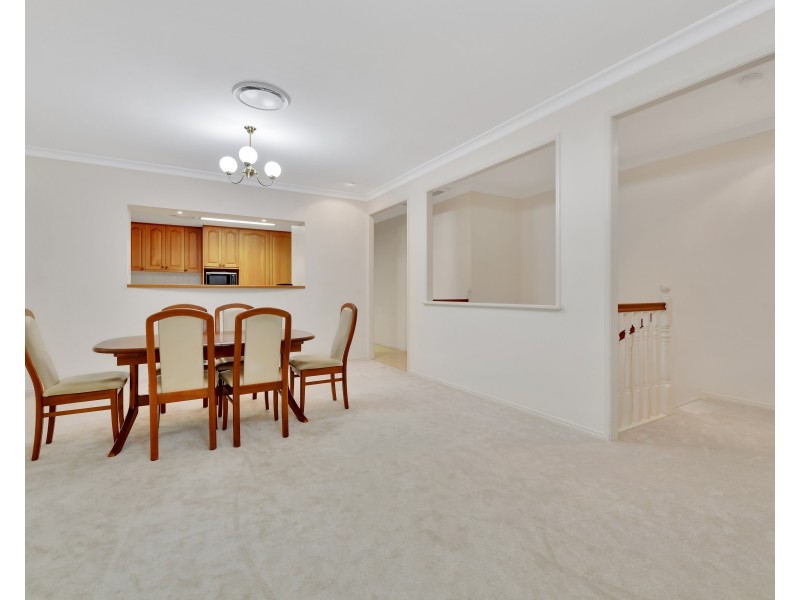 10 Bartok Place, Mount Ommaney QLD 4074