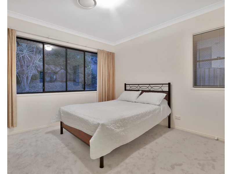 10 Bartok Place, Mount Ommaney QLD 4074