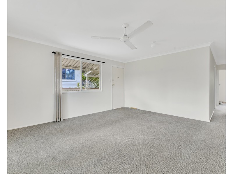 18 Pack Street, Jamboree Heights QLD 4074