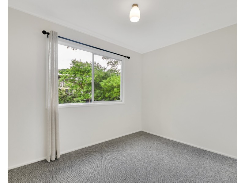 18 Pack Street, Jamboree Heights QLD 4074