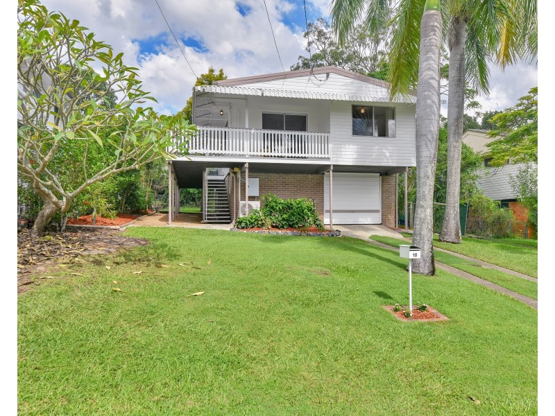 18 Pack Street, Jamboree Heights QLD 4074