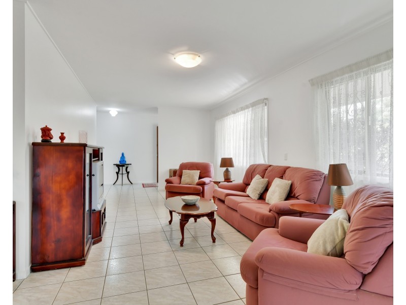 32 Timbarra Crescent, Jindalee QLD 4074