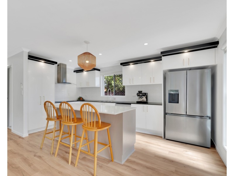 4 Kangaloon Street, Jindalee QLD 4074