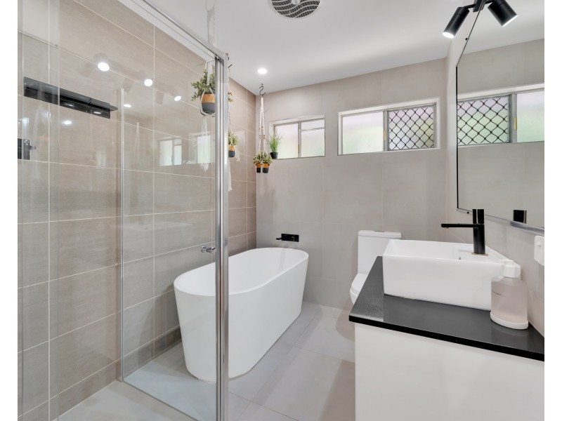 4 Kangaloon Street, Jindalee QLD 4074
