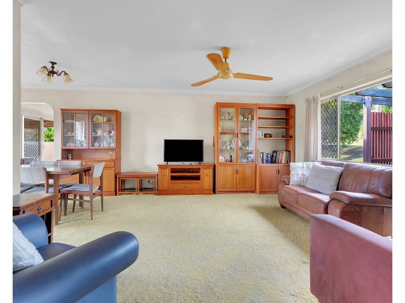 11 Brownie  Street, Jamboree Heights QLD 4074