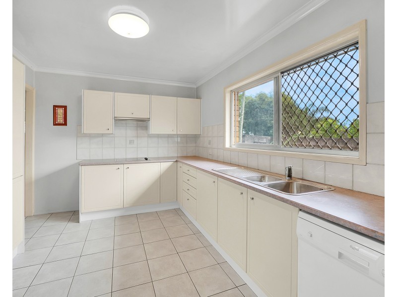 11 Brownie  Street, Jamboree Heights QLD 4074