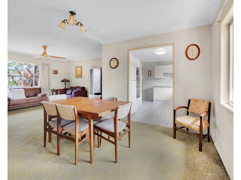 11 Brownie  Street, Jamboree Heights QLD 4074