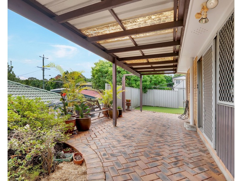 11 Brownie  Street, Jamboree Heights QLD 4074