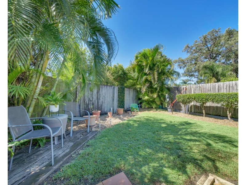 2 W G Hayden Drive, Collingwood Park QLD 4301