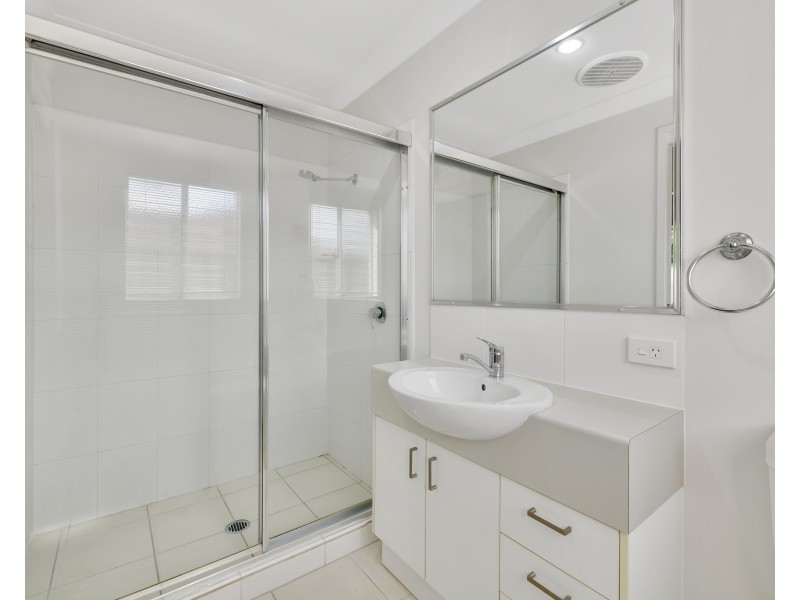 13 Scottsdale Street, Raceview QLD 4305