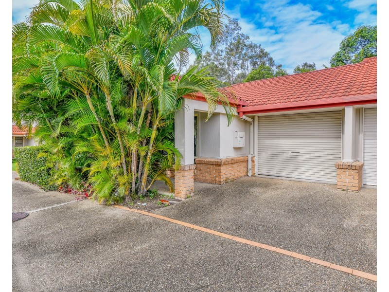 8/241 Horizon Drive, Westlake QLD 4074