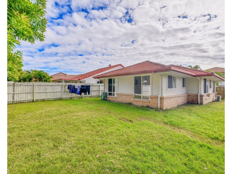 8/241 Horizon Drive, Westlake QLD 4074