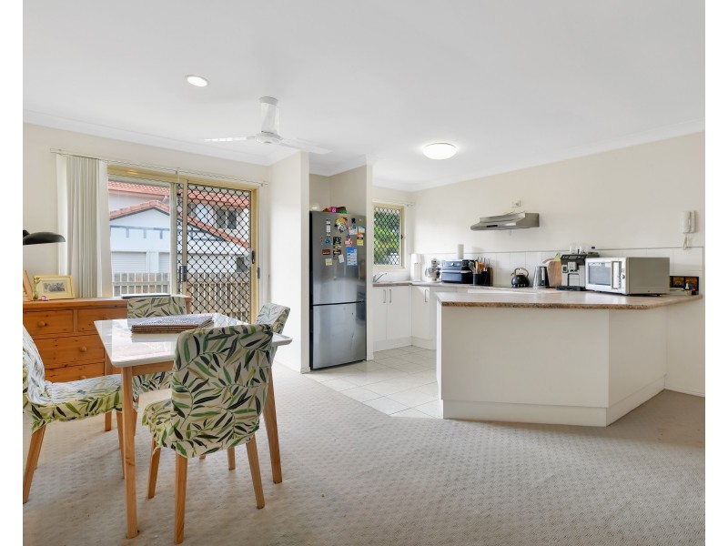 8/241 Horizon Drive, Westlake QLD 4074