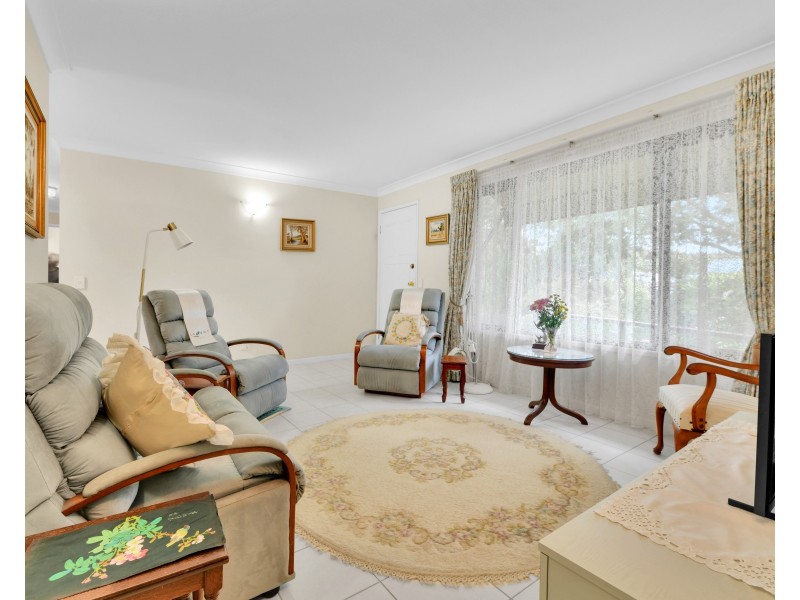 49 Donatello Street, Fig Tree Pocket QLD 4069