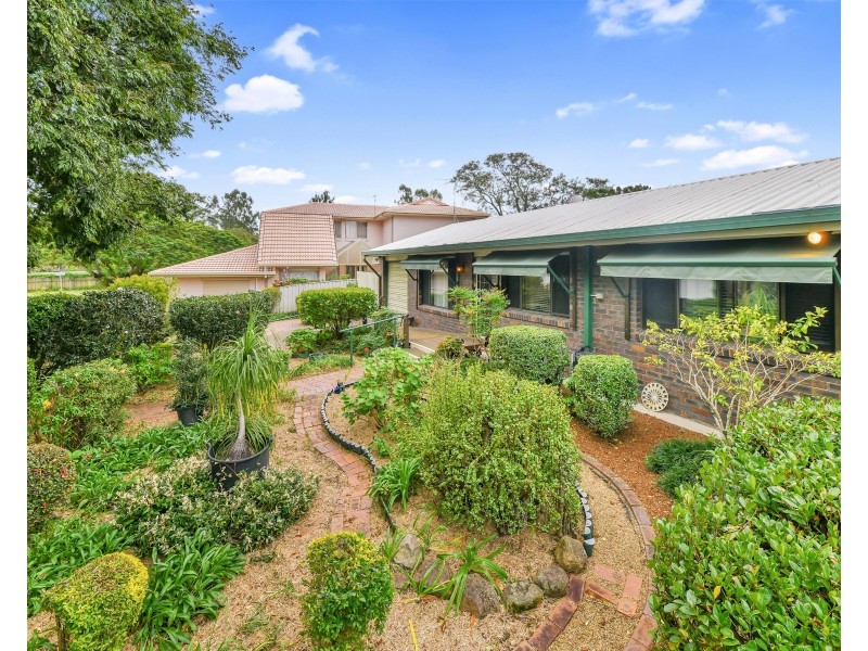 49 Donatello Street, Fig Tree Pocket QLD 4069