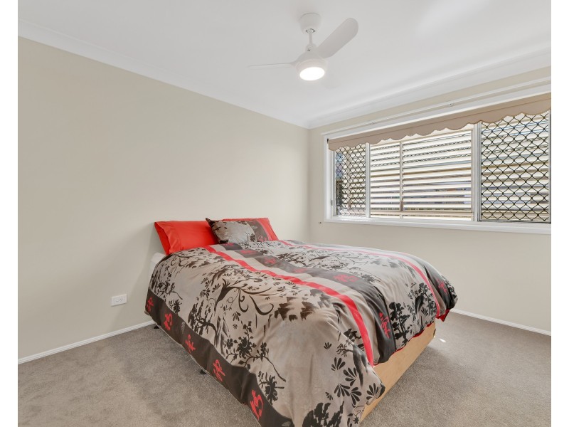 15 Hounslow Way, Seventeen Mile Rocks QLD 4073