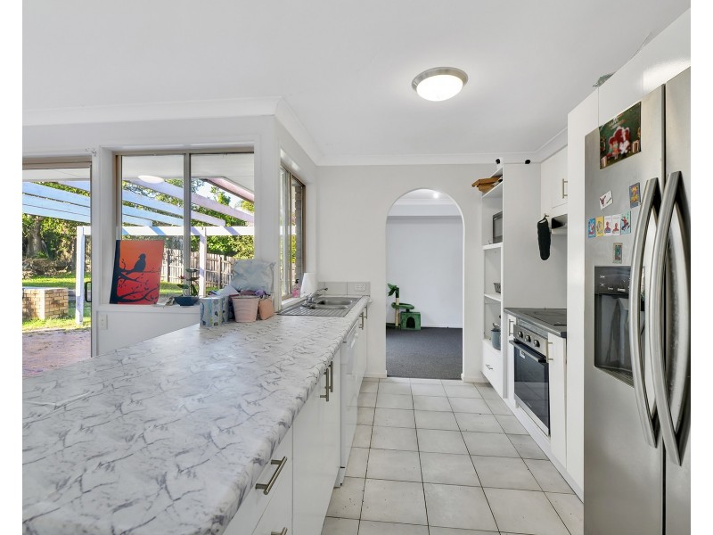 Durack QLD 4077