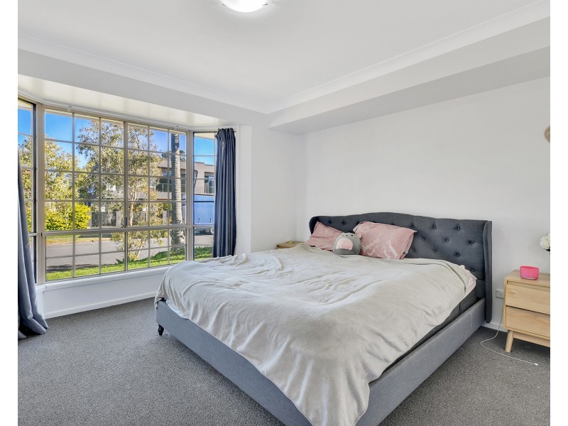 Durack QLD 4077