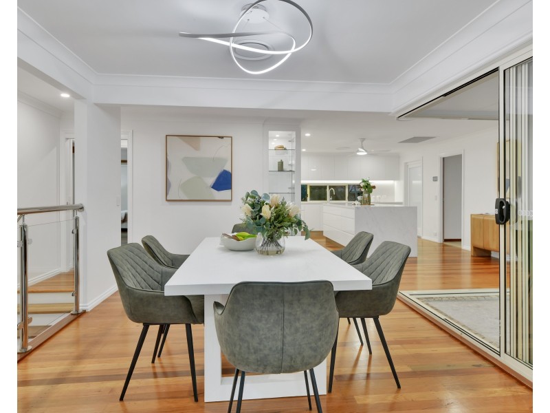 7 Harold Close, Sinnamon Park QLD 4073