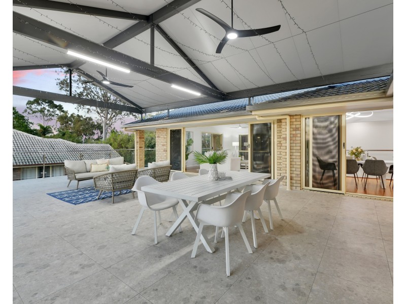 7 Harold Close, Sinnamon Park QLD 4073