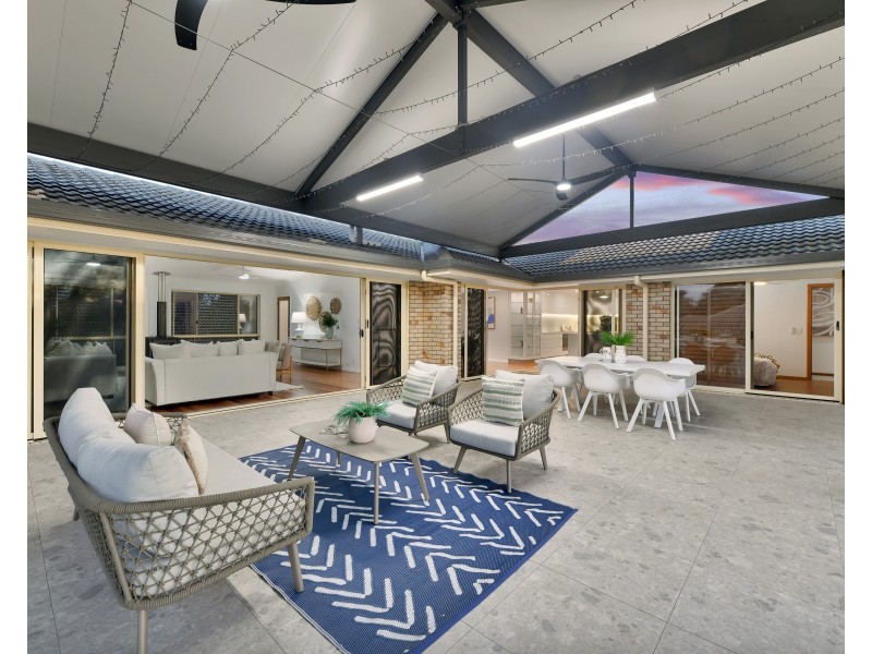 7 Harold Close, Sinnamon Park QLD 4073