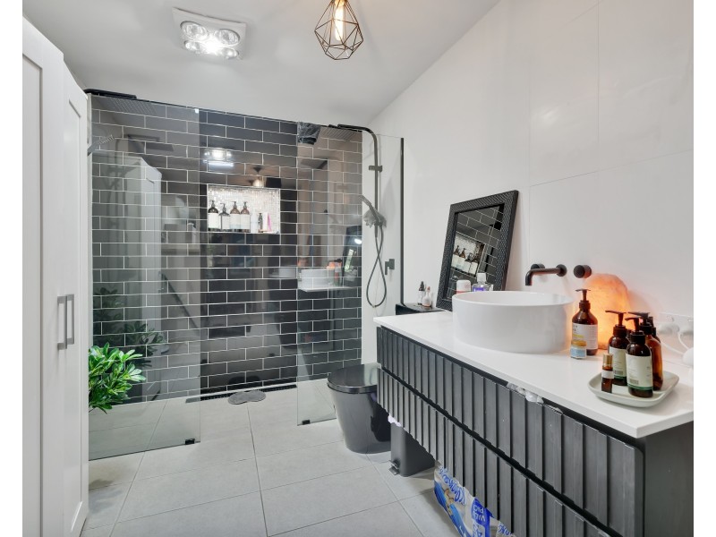 25 Umina Street, Jindalee QLD 4074