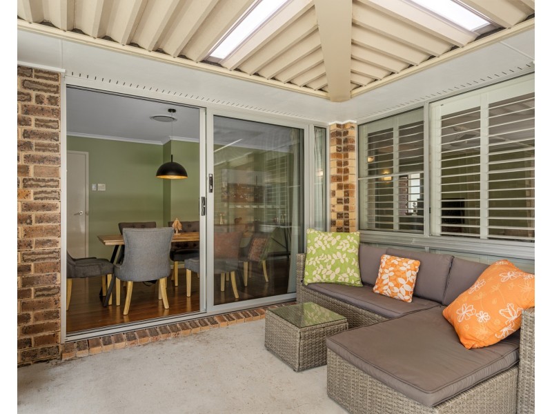 27 Hazelton Street, Riverhills QLD 4074