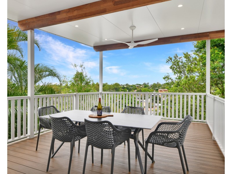 18 Tallaroon Street, Jindalee QLD 4074