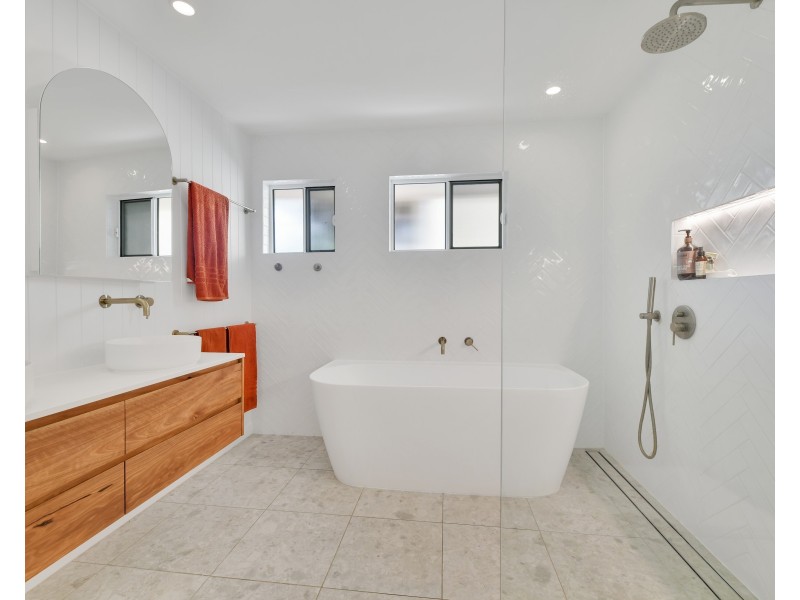 18 Tallaroon Street, Jindalee QLD 4074