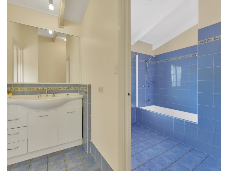 11 Looranah Street, Jindalee QLD 4074