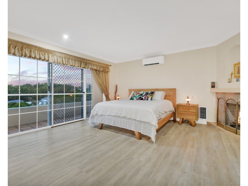 38 Renoir Cr, Forest Lake QLD 4078