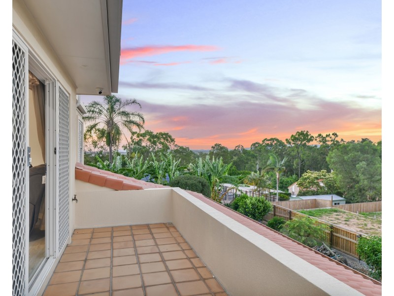 38 Renoir Cr, Forest Lake QLD 4078