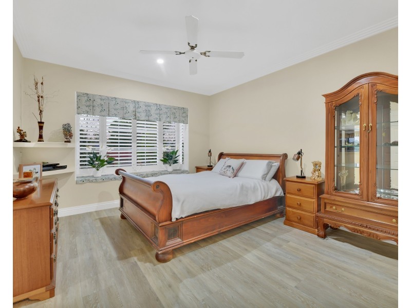 38 Renoir Cr, Forest Lake QLD 4078