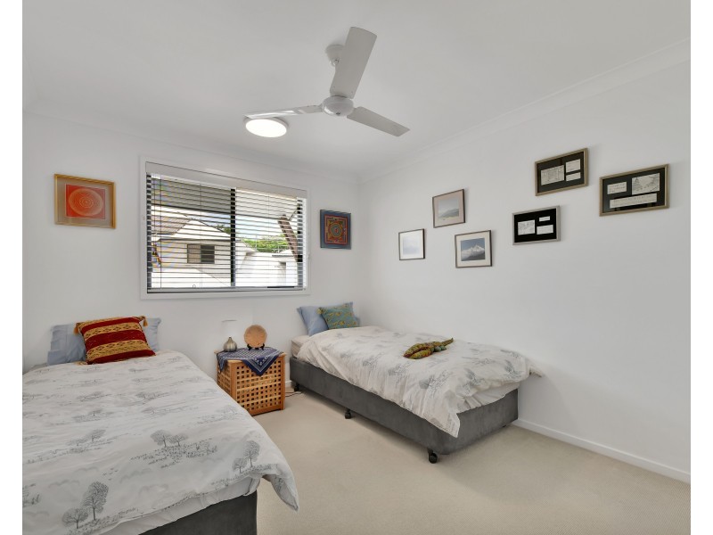 3/5 Central Avenue, Mount Ommaney QLD 4074