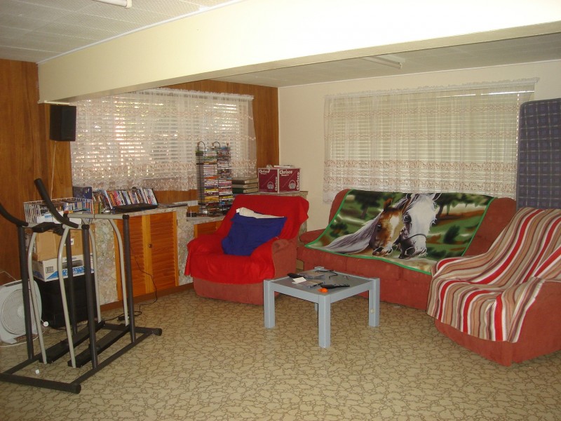 Jindalee QLD 4074