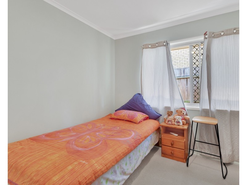 76 Dandenong Road, Jamboree Heights QLD 4074