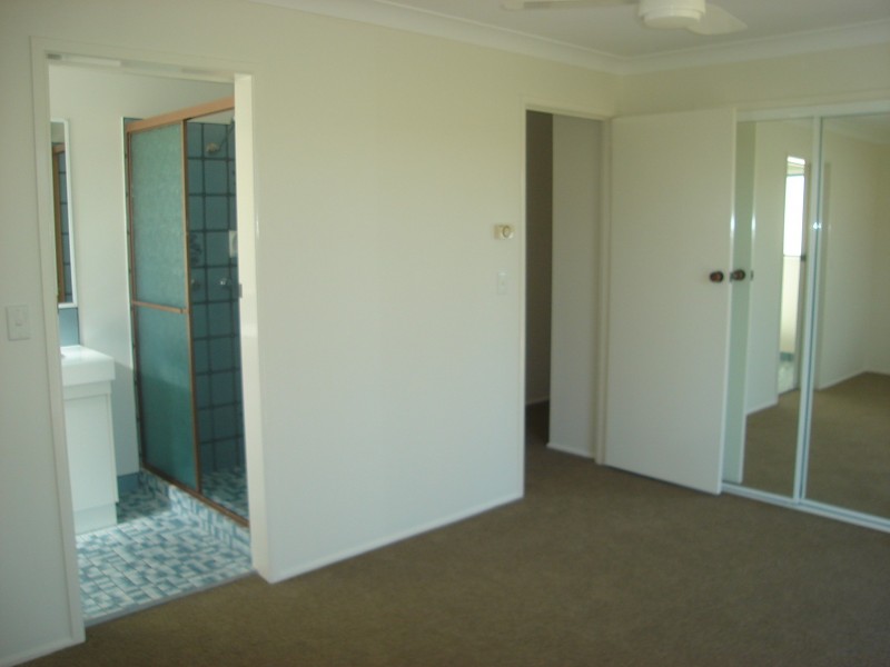 Jindalee QLD 4074