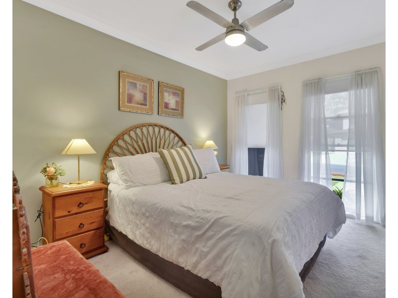 7 Brookeside Crescent, Seventeen Mile Rocks QLD 4073