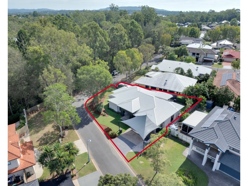 7 Brookeside Crescent, Seventeen Mile Rocks QLD 4073
