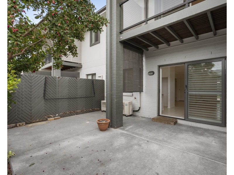 4/35 Central Avenue, Mount Ommaney QLD 4074