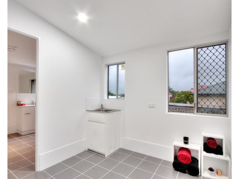 12 Waterford Road, Gailes QLD 4300