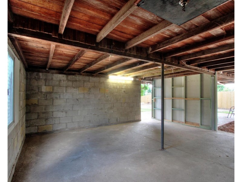 12 Waterford Road, Gailes QLD 4300