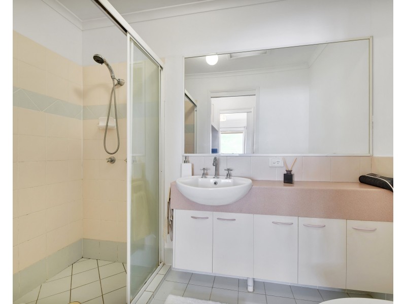 13/264 Sumners Road, Riverhills QLD 4074