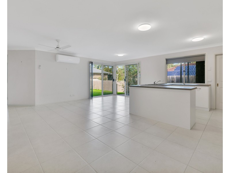 7 Yale Circuit, Forest Lake QLD 4078
