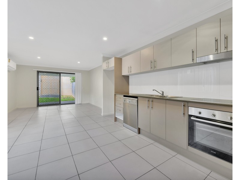 7 Essington Mews, Leichhardt QLD 4305