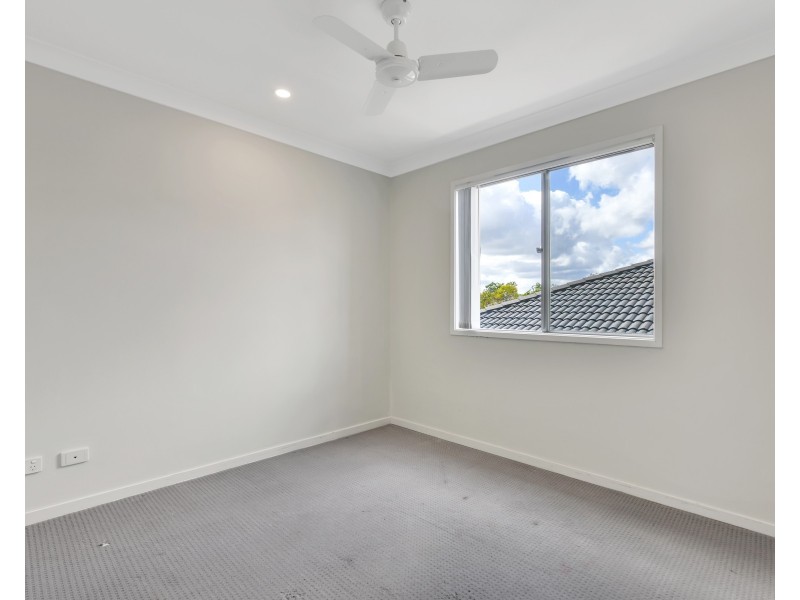 7 Essington Mews, Leichhardt QLD 4305