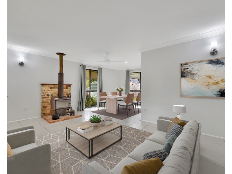 8 Athos Street, Riverhills QLD 4074