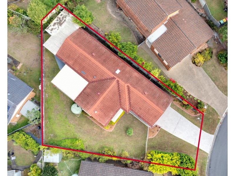 8 Athos Street, Riverhills QLD 4074