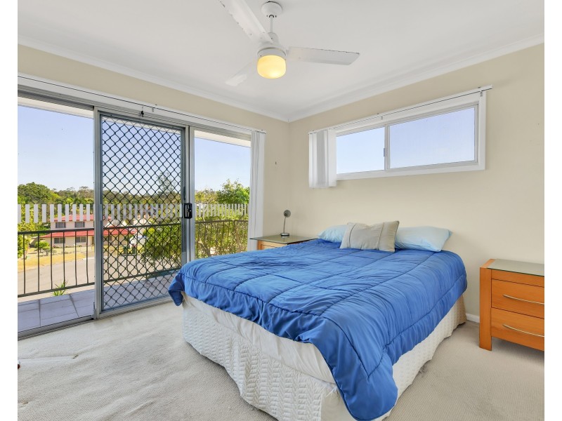 3 Transom Close, Jamboree Heights QLD 4074